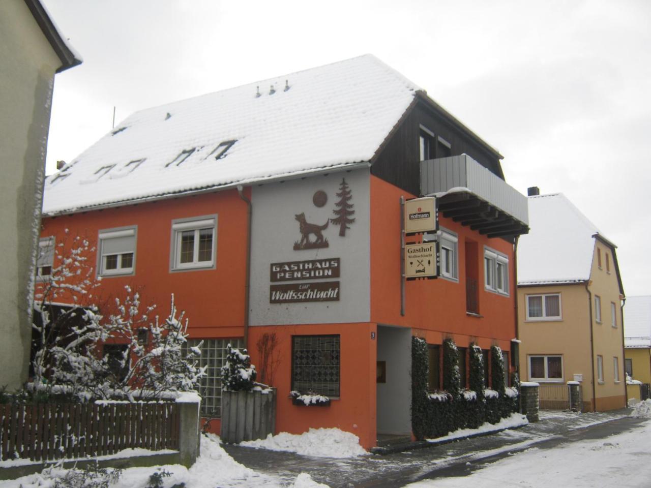 Готель Gasthaus Zur Wolfsschlucht Sugenheim Екстер'єр фото